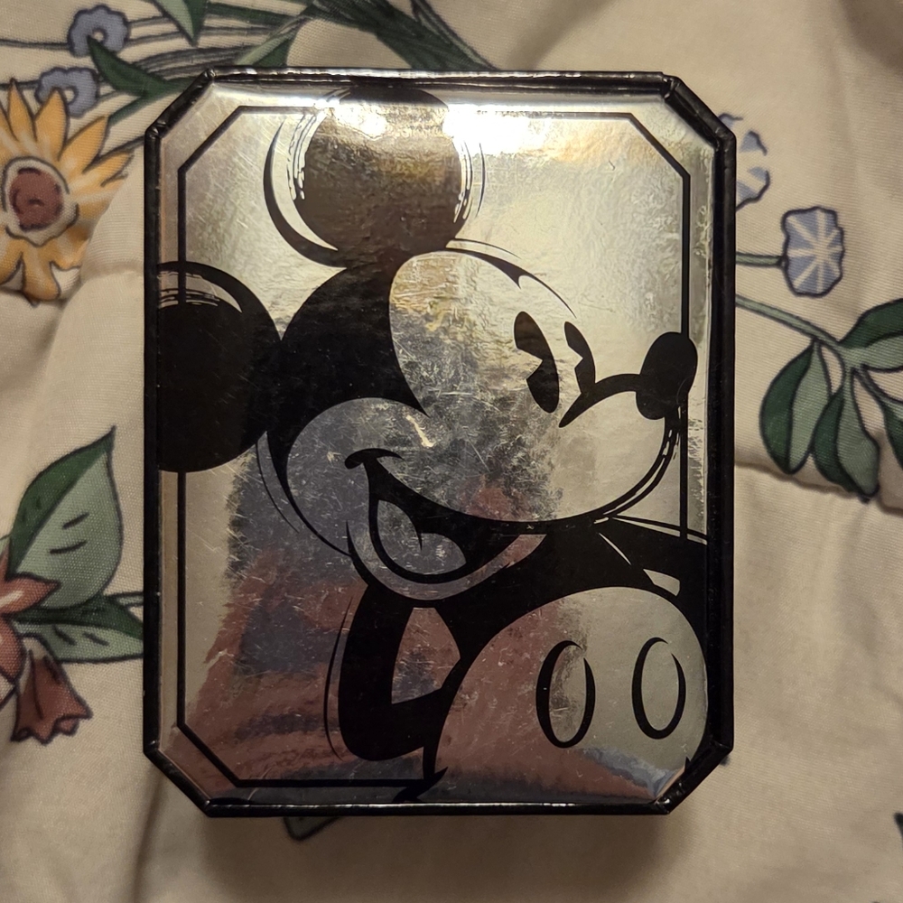 Mickey Mouse Watch - Picture 3 of 6